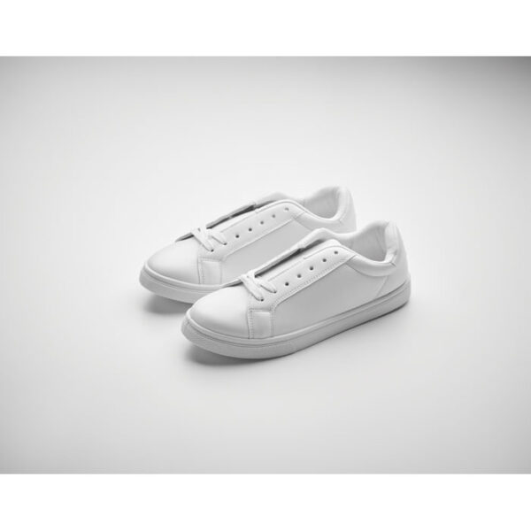 Lightweight sneakers in PU with rubber outsole and polyester laces. Size: 39. Presented in white shoe box.